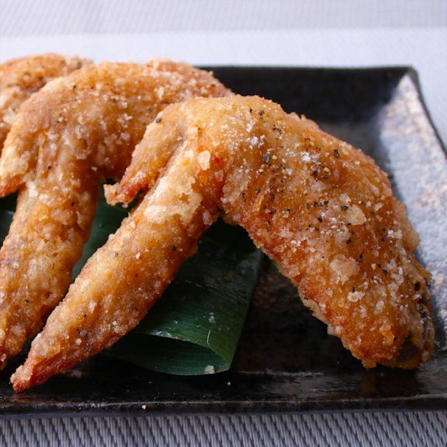 手羽先唐揚げ4本313円